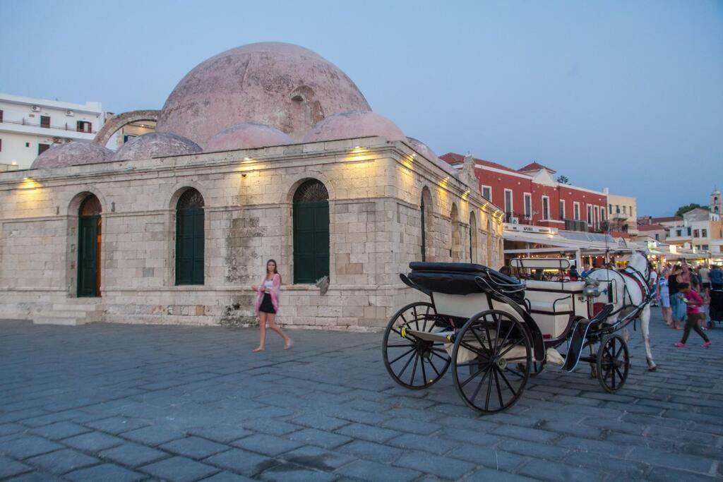 History & Culture In Old Town Chania * La Canée